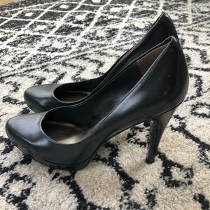 Nine West 2.5” black leather heels